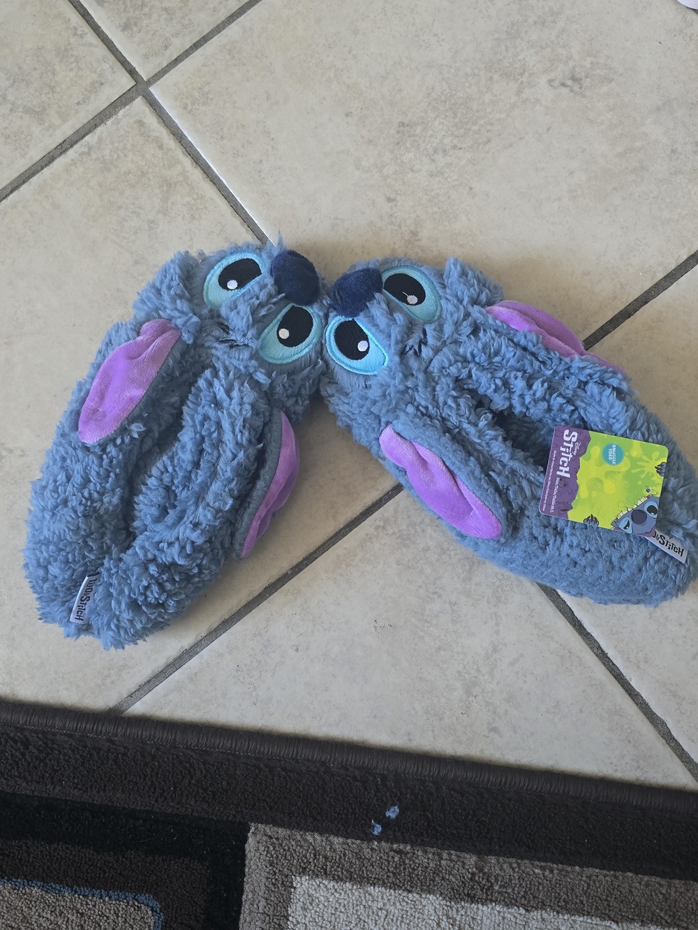 Disney Plush Sherpa Stitch Grippy Slippers